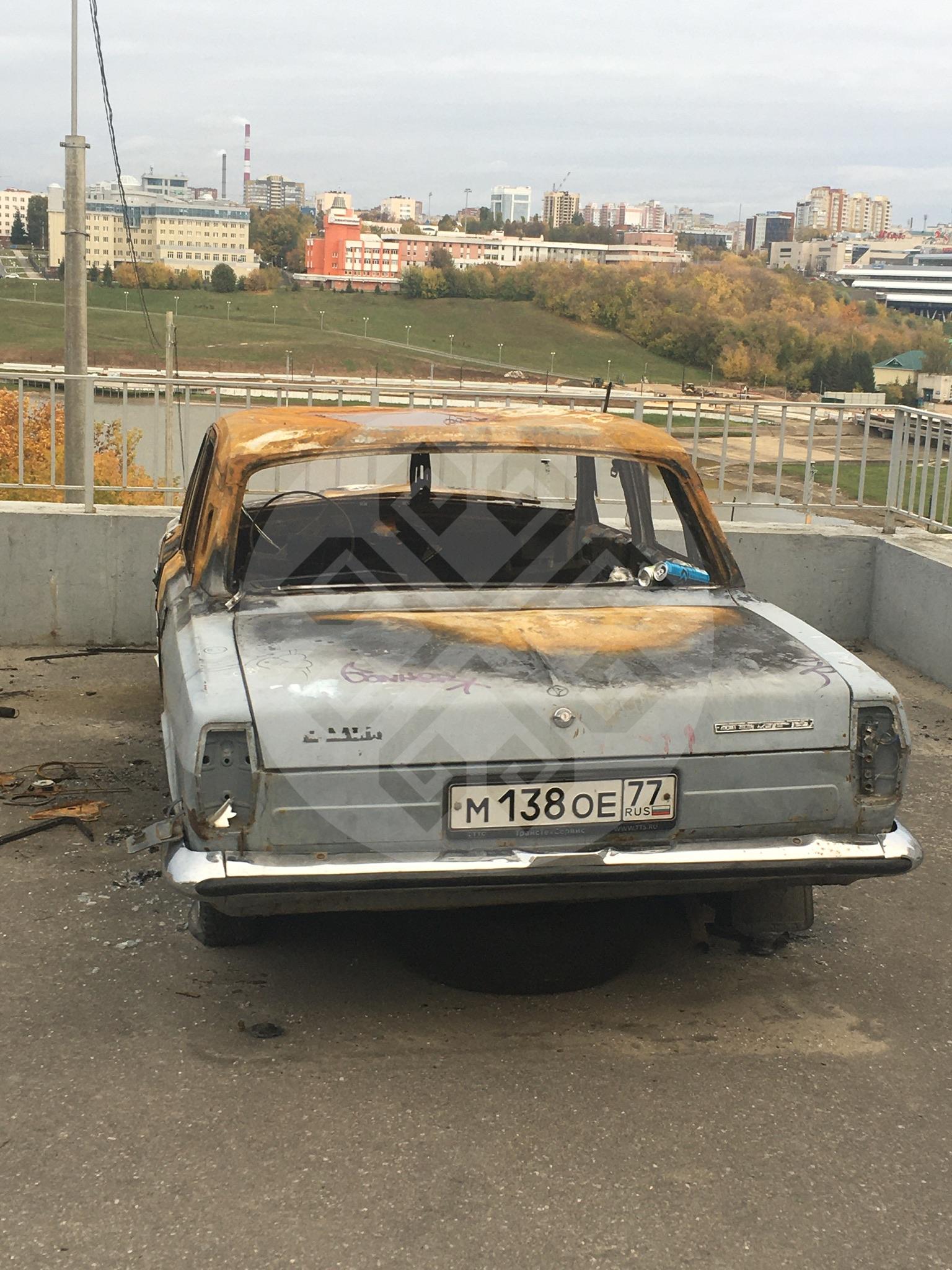 Сомнительный автомобиль в жилой зоне | Народный Контроль Чувашской  Республики